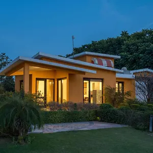 https://rosa-sangeet-vilas-manesar.top-gurgaonhotels.com